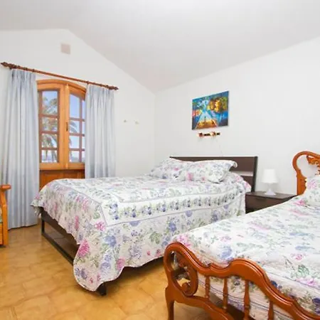 Rondas With Sea View And Jacuzzi Villa *